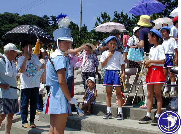   女子小学生 マーチング 光華小学校 - 京都光華女子大学